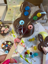 Load image into Gallery viewer, Easter Chocolate Lolly Making Kit
