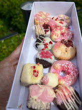 Load image into Gallery viewer, Dip Sh!t Chocolate Workshop
